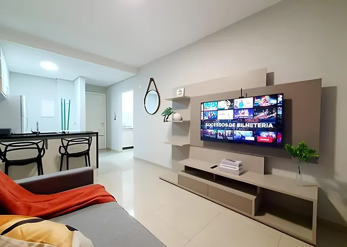 1 quarto, cheio de estilo, condo club Sky com vaga by UROOMS